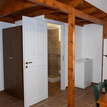 Σπίτι διακοπών Sophie's Garden Studio